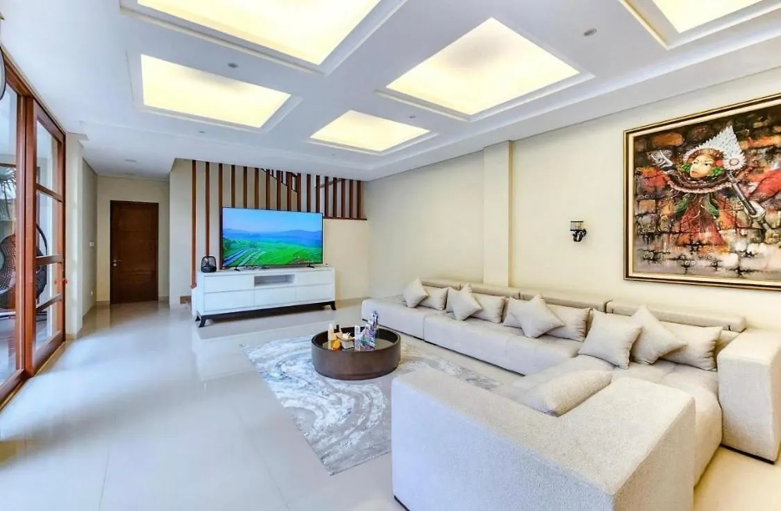 Villa Elf Belly 4 Bedroom Canggu Heart Vila Cyn