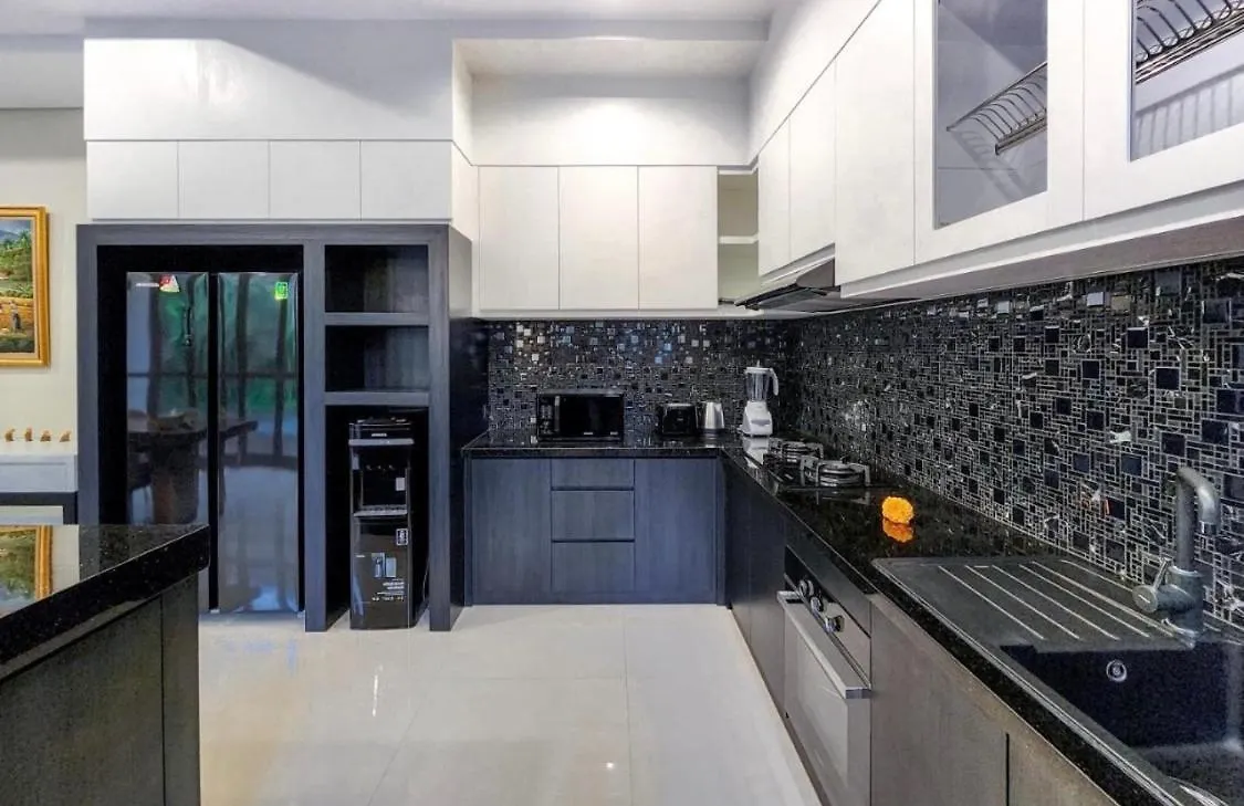 Villa Elf Belly 4 Bedroom Canggu Heart Vila Cyn Indonesia